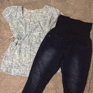 Maternity Blue jeans and Blouse